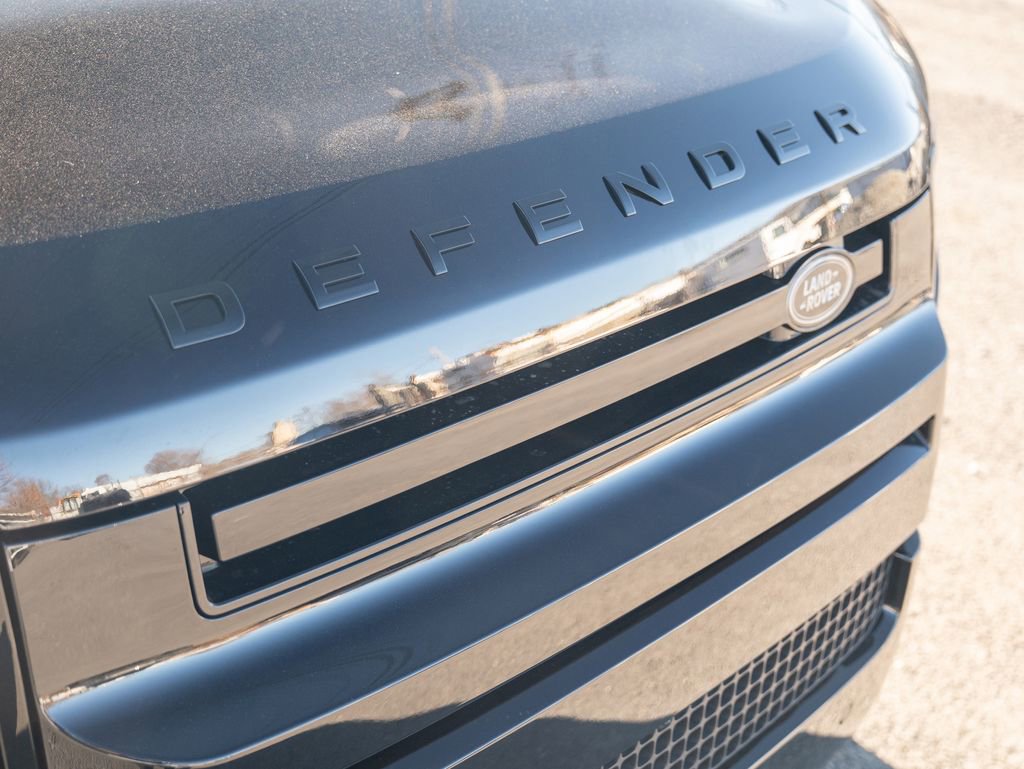 New 2026 Land Rover Defender 110 X image 15