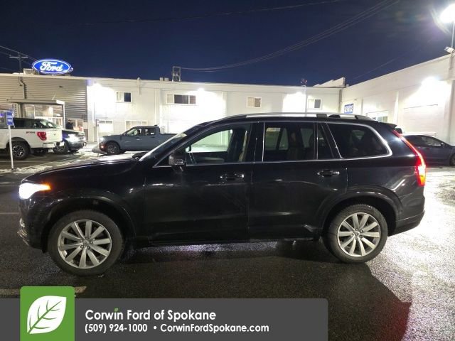 Used 2018 Volvo XC90 T5 Momentum w/ Convenience Package image 9