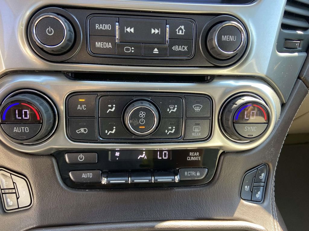 Used 2017 Chevrolet Tahoe Premier RWD image 27