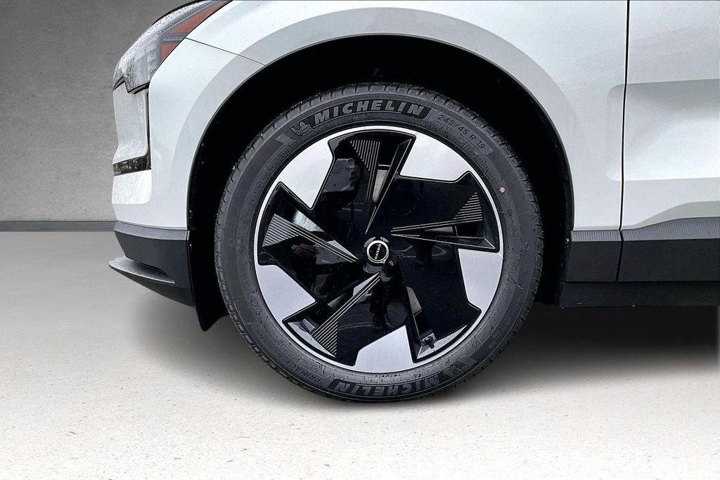 New 2026 Volvo EX30 Plus w/ Climate Package AWD/4WD image 12