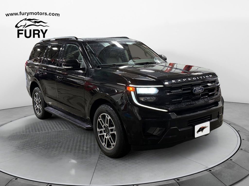 Used 2025 Ford Expedition Active
