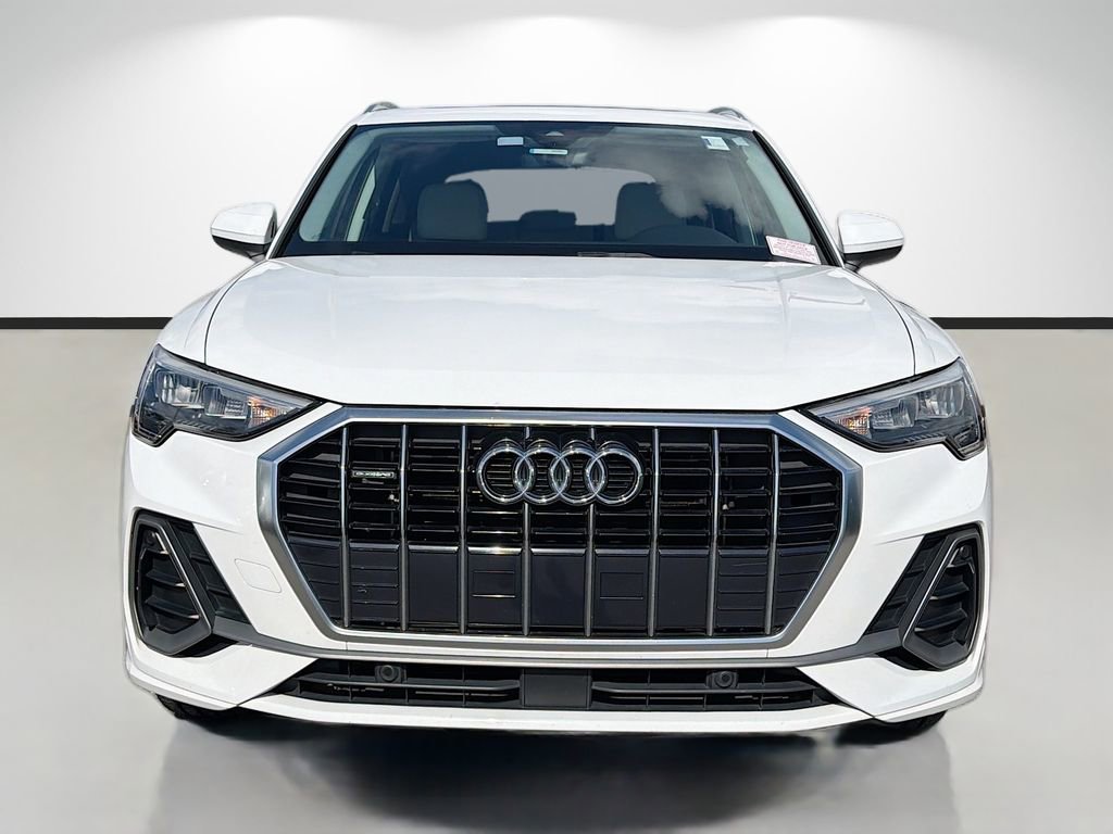 Used 2020 Audi Q3 2.0T Premium image 8