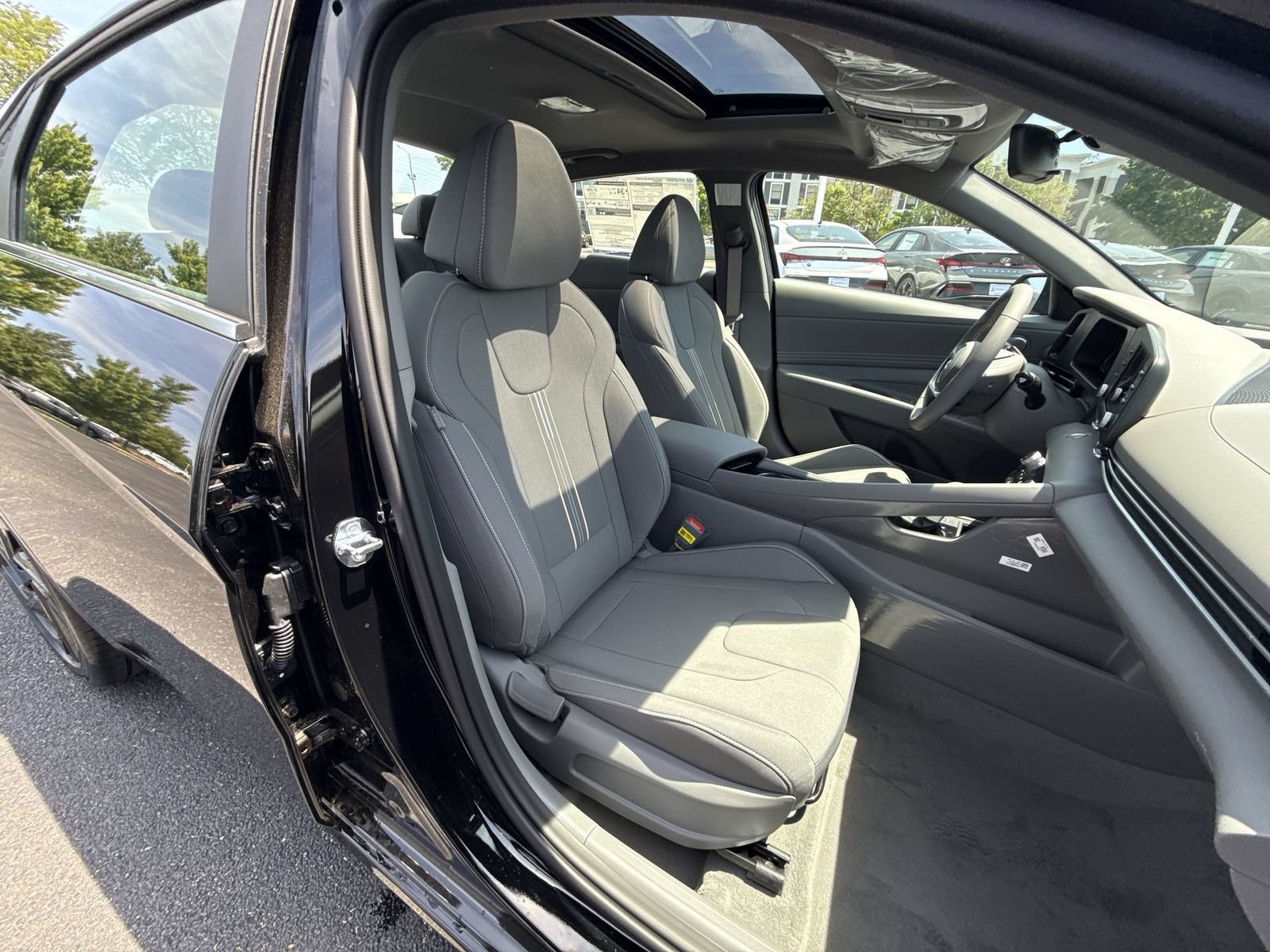 New 2026 Hyundai Elantra SEL Sport Premium FWD image 26