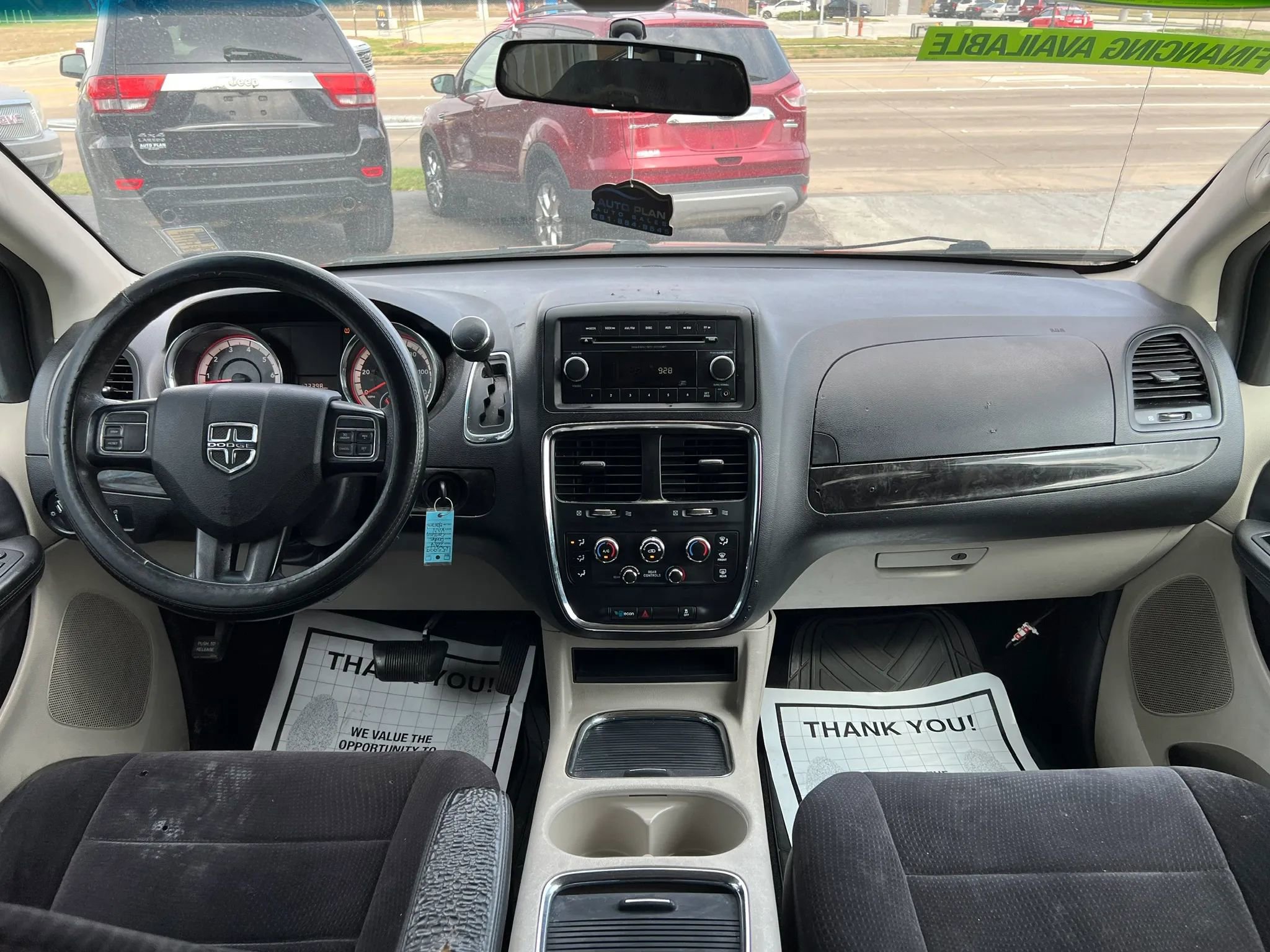 Used 2014 Dodge Grand Caravan SXT image 24