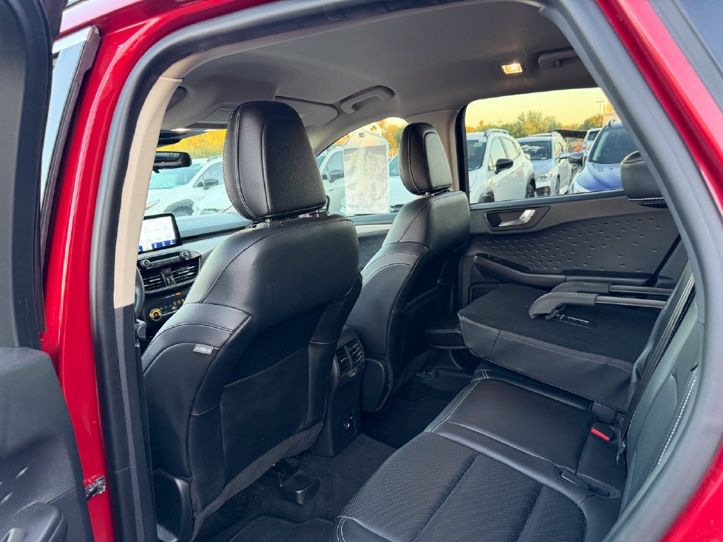 Used 2020 Ford Escape SEL FWD image 6