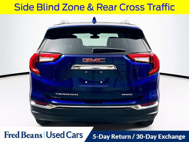 Used 2023 GMC Terrain SLT image 8
