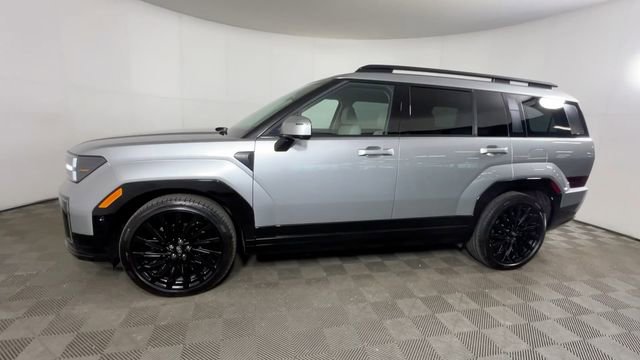 Used 2024 Hyundai Santa Fe Calligraphy AWD/4WD image 9