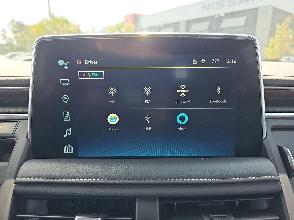 Used 2023 Chevrolet Suburban Premier image 26