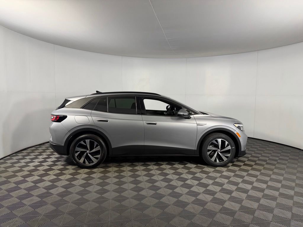 Used 2023 Volkswagen ID.4 Pro image 5