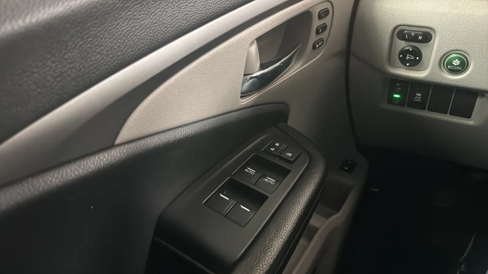 Used 2020 Honda Pilot EX-L image 17