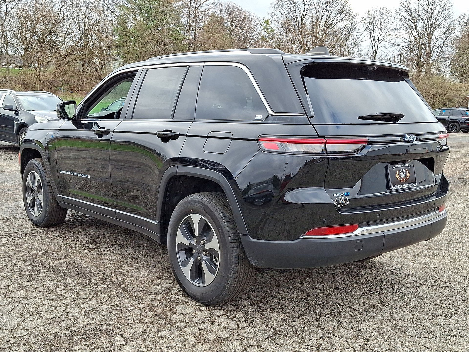 New 2024 Jeep Grand Cherokee Limited 4xe w/ Luxury Tech Group II AWD/4WD image 17