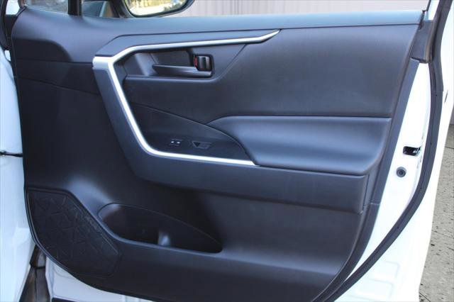 Certified 2024 Toyota RAV4 LE image 34