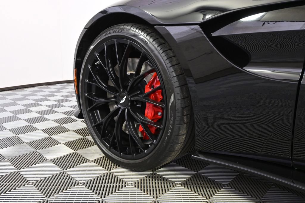 Used 2023 Aston Martin V8 Vantage Roadster RWD image 24