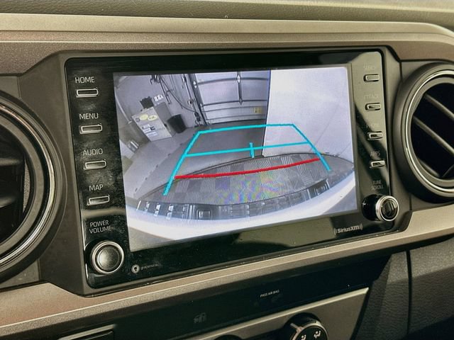 Used 2020 Toyota Tacoma SR5 AWD/4WD image 17