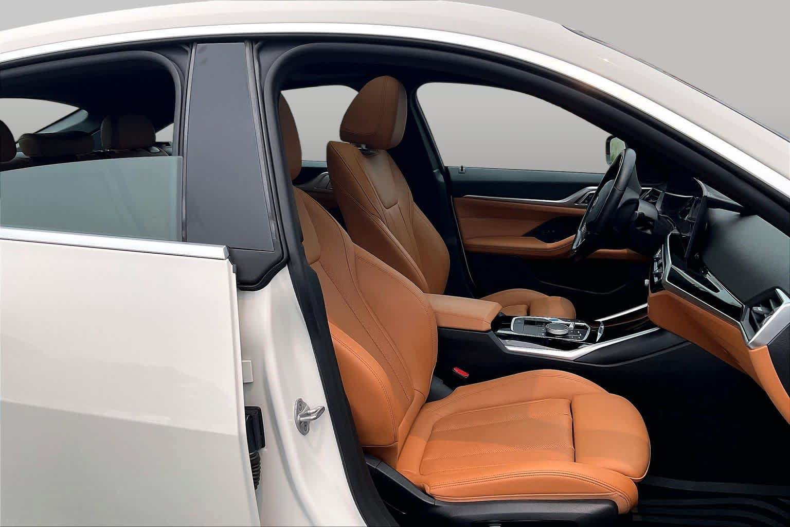 Used 2023 BMW i4 eDrive40 w/ Premium Package RWD image 8
