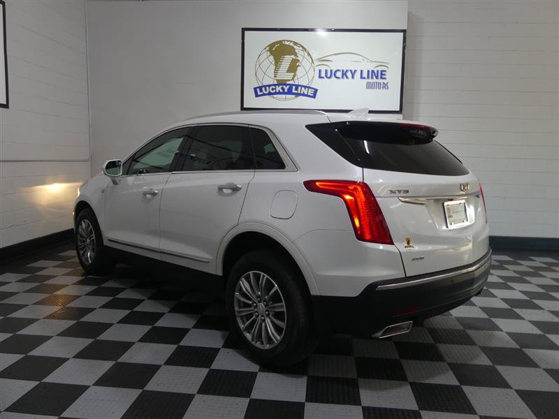 Used 2017 Cadillac XT5 Luxury AWD/4WD image 11