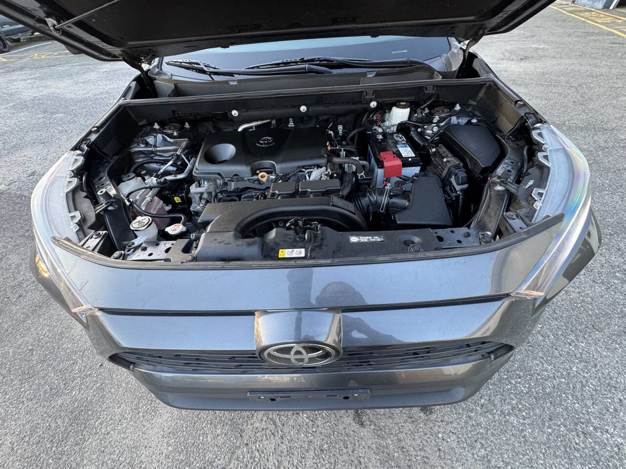 Used 2020 Toyota RAV4 LE image 26