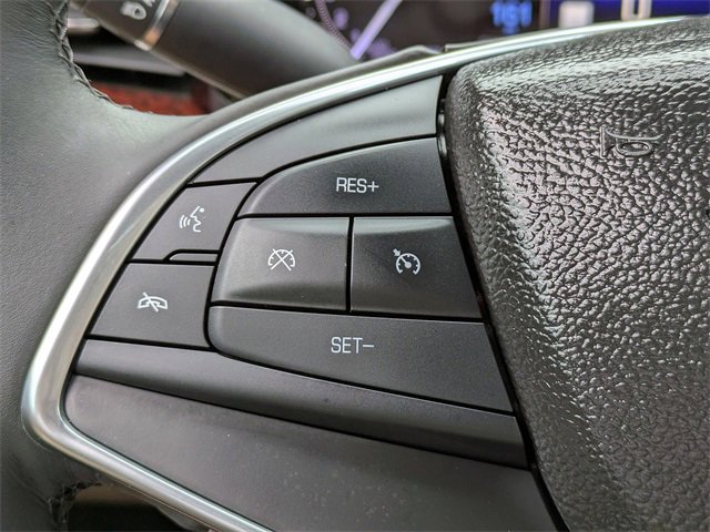 Used 2017 Cadillac XT5 Luxury w/ Driver Awareness Package image 27