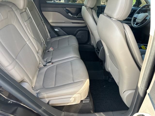 Certified 2023 Lincoln Corsair FWD w/ Equipment Group 101A image 18