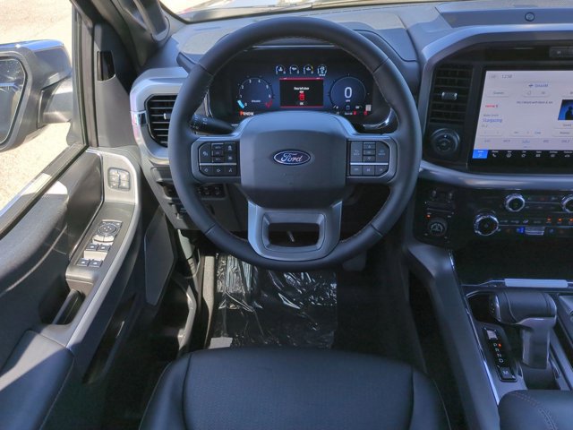 New 2025 Ford F150 Lariat w/ Equipment Group 501A Mid image 16