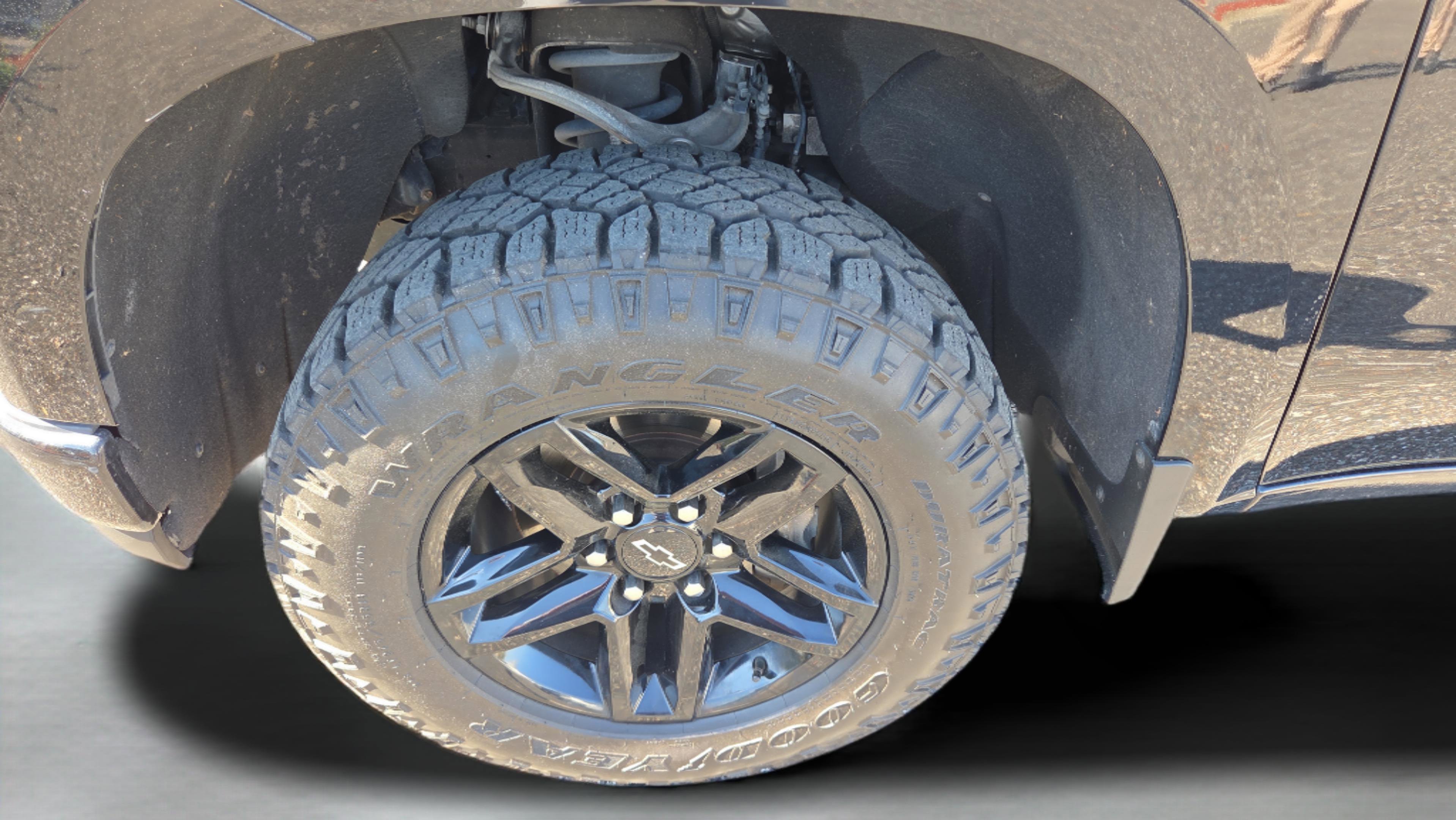 Used 2021 Chevrolet Silverado 1500 LT Trail Boss w/ Bed Protection Package image 34