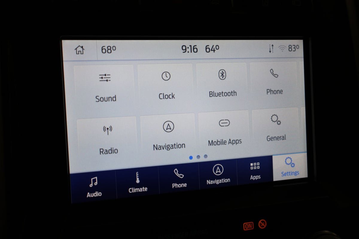 Used 2021 Ford F350 Platinum w/ Tremor Off-Road Package AWD/4WD image 55