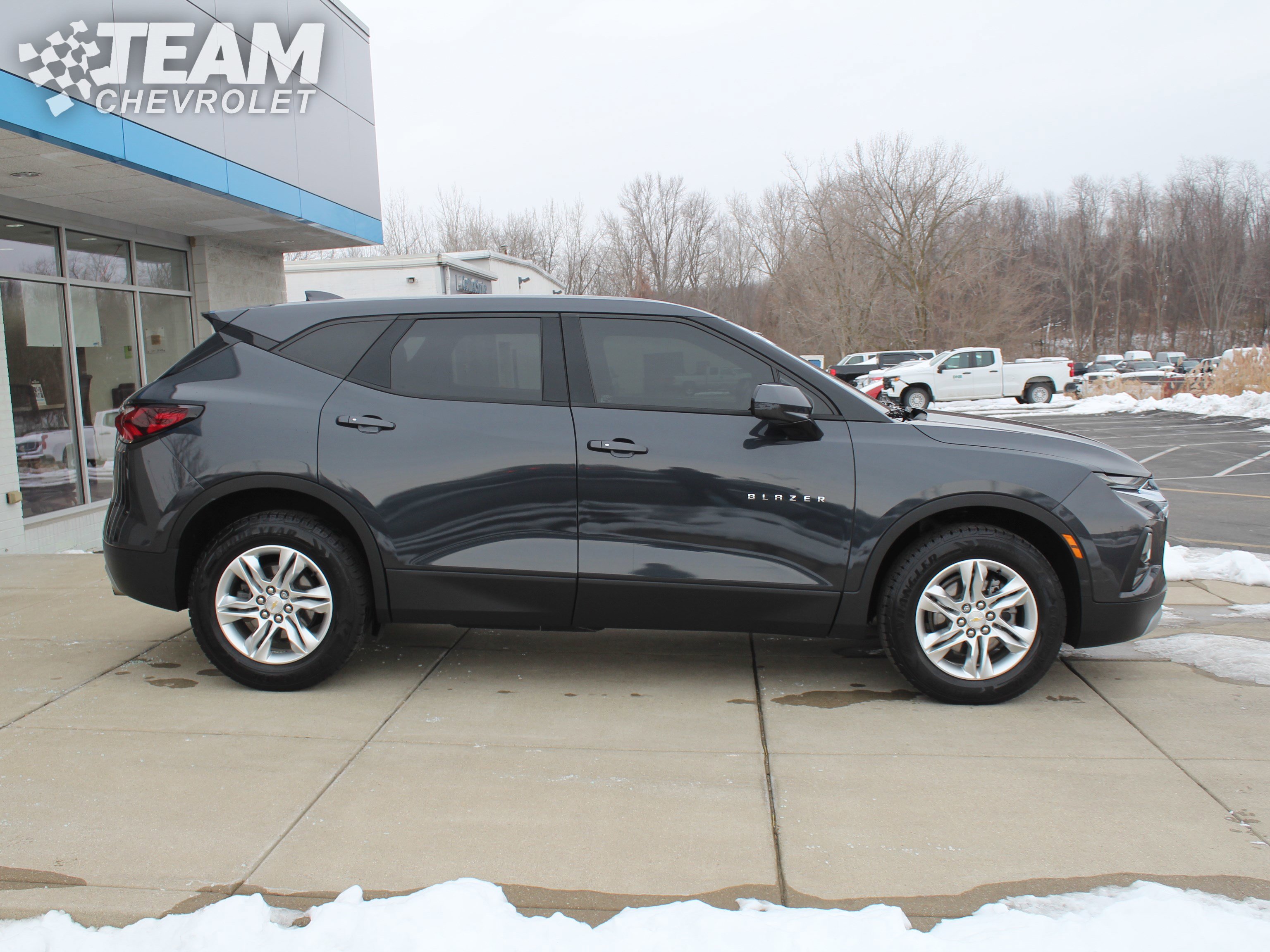 Used 2021 Chevrolet Blazer LT image 3