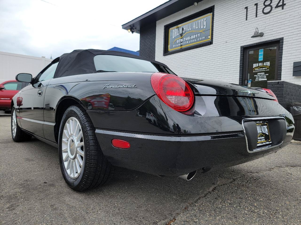 Used 2004 Ford Thunderbird RWD image 6