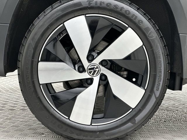 Used 2023 Volkswagen Taos S image 10