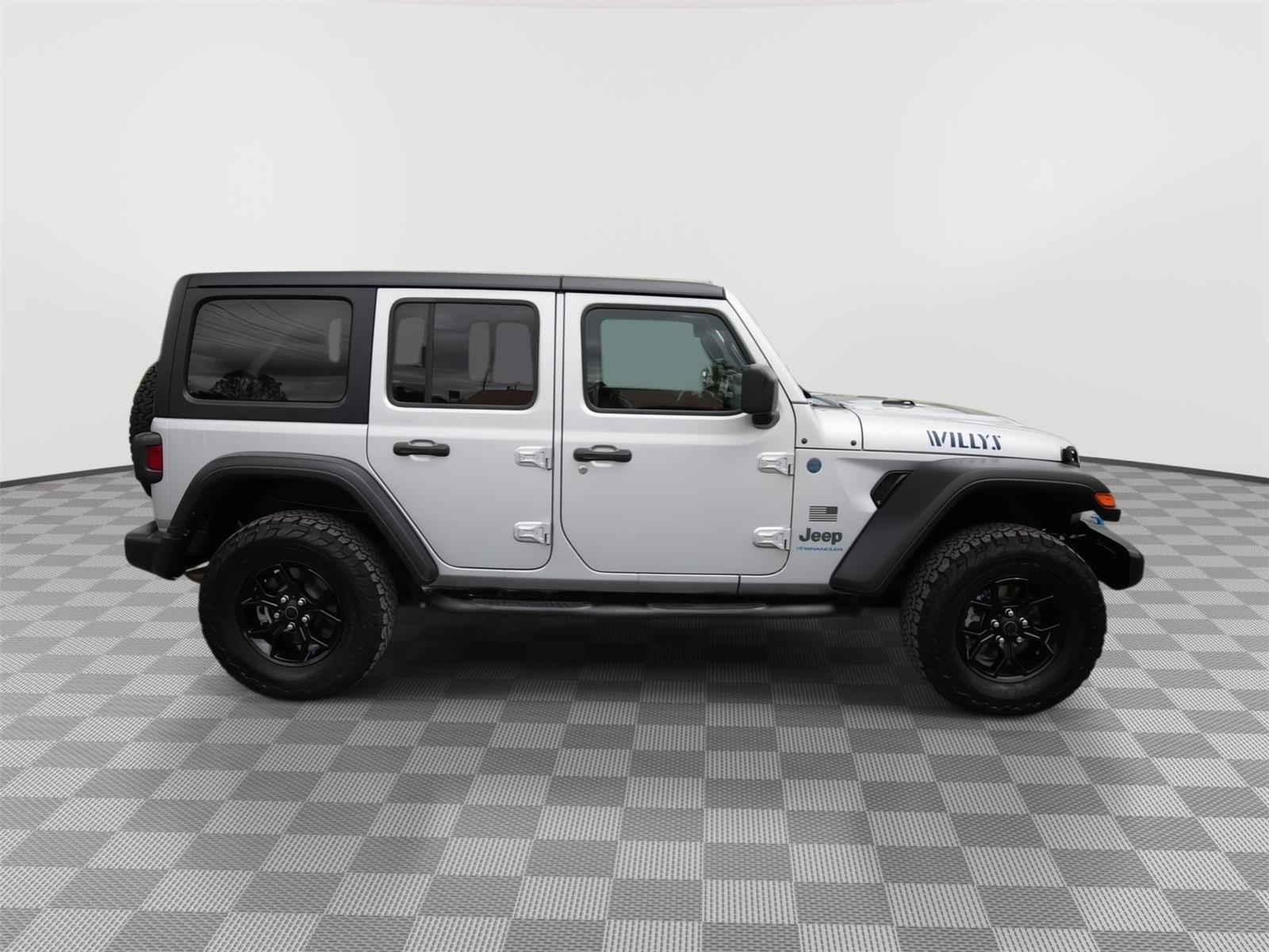 Used 2024 Jeep Wrangler Unlimited AWD/4WD image 4
