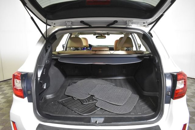 Used 2016 Subaru Outback 2.5i Limited AWD/4WD image 32