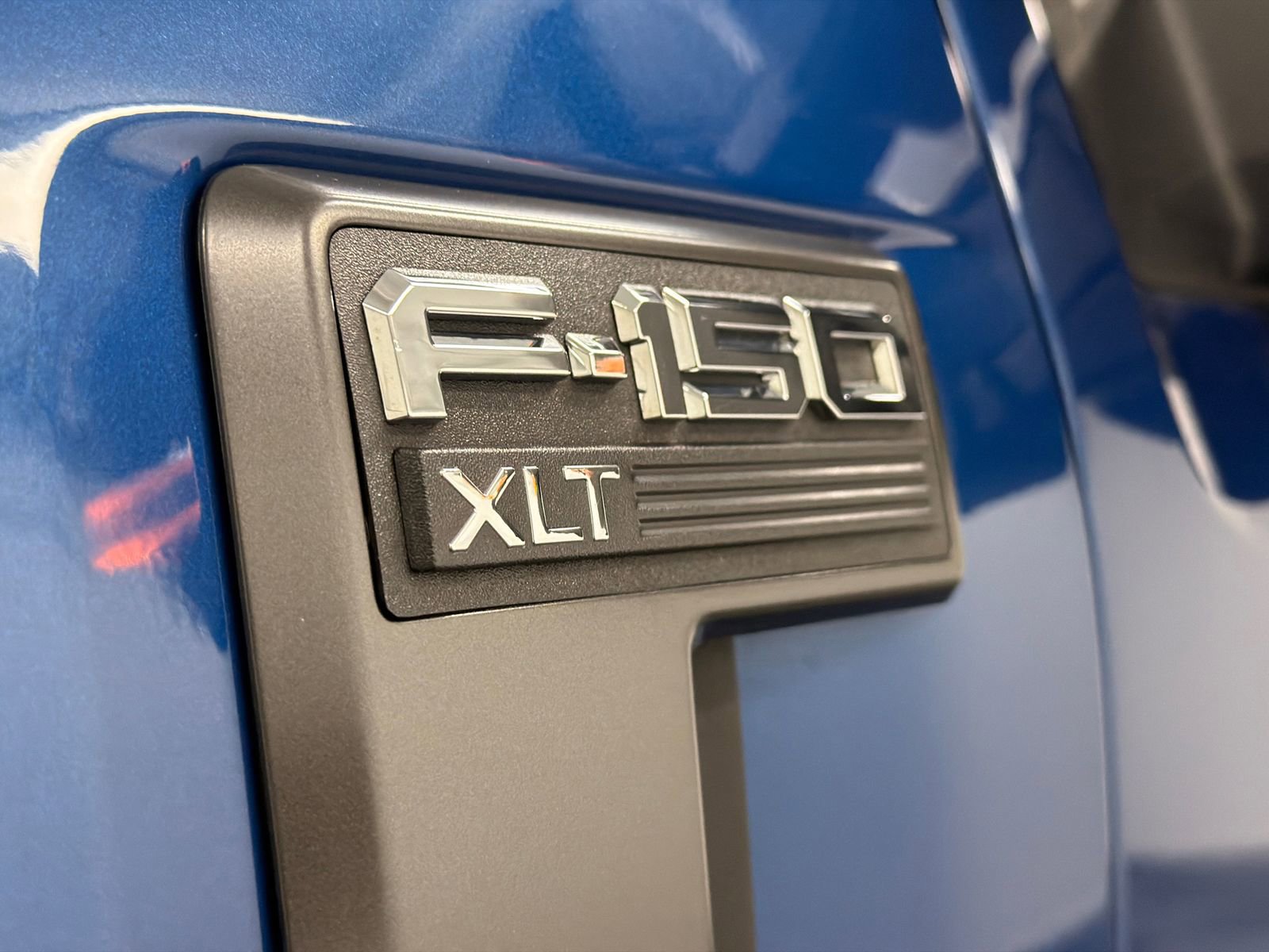 Used 2023 Ford F150 XLT w/ Equipment Group 302A High AWD/4WD image 13