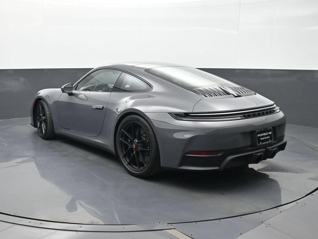 New 2026 Porsche 911 Carrera 4 GTS AWD/4WD image 3