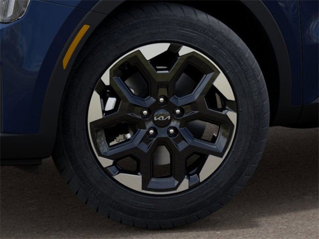 Used 2025 Kia Sorento S image 10