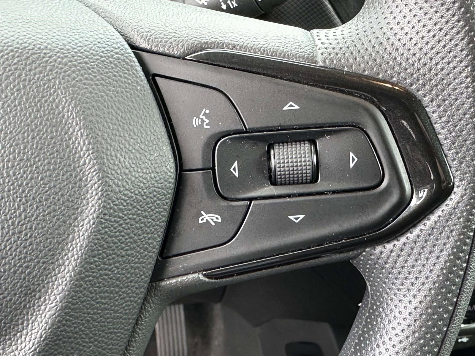 Certified 2023 Chevrolet TrailBlazer LT w/ Convenience Package image 25