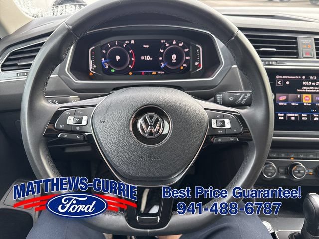 Used 2020 Volkswagen Tiguan SEL FWD image 16