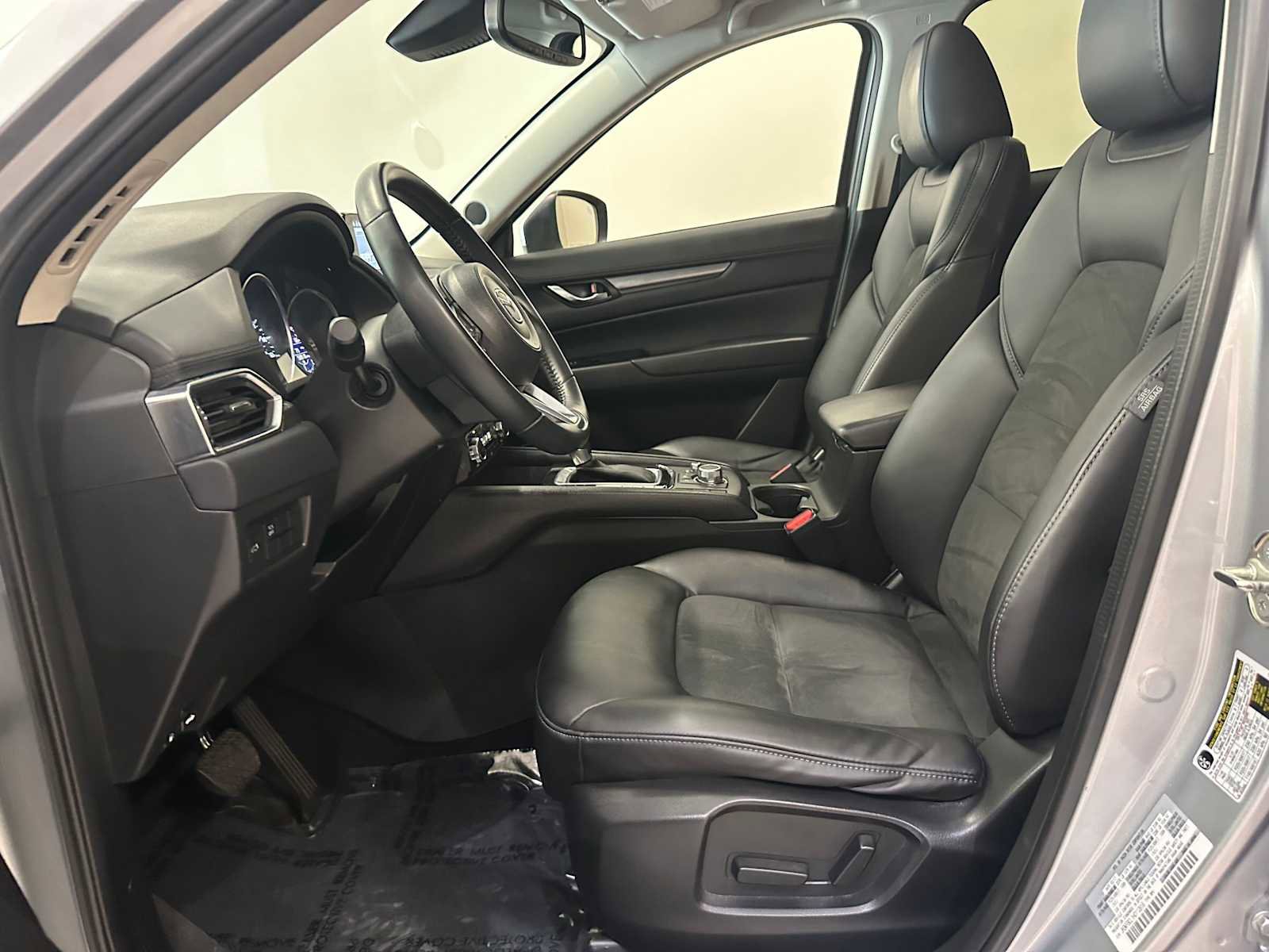 Used 2017 MAZDA CX-5 Touring w/ Preferred Equipment Package image 23