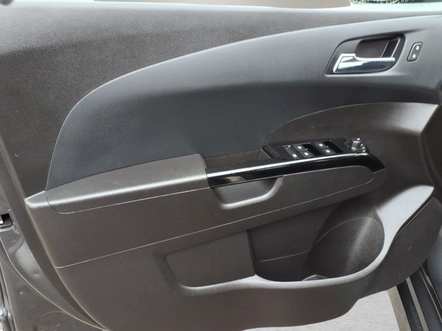 Used 2017 Chevrolet Sonic LT FWD image 14