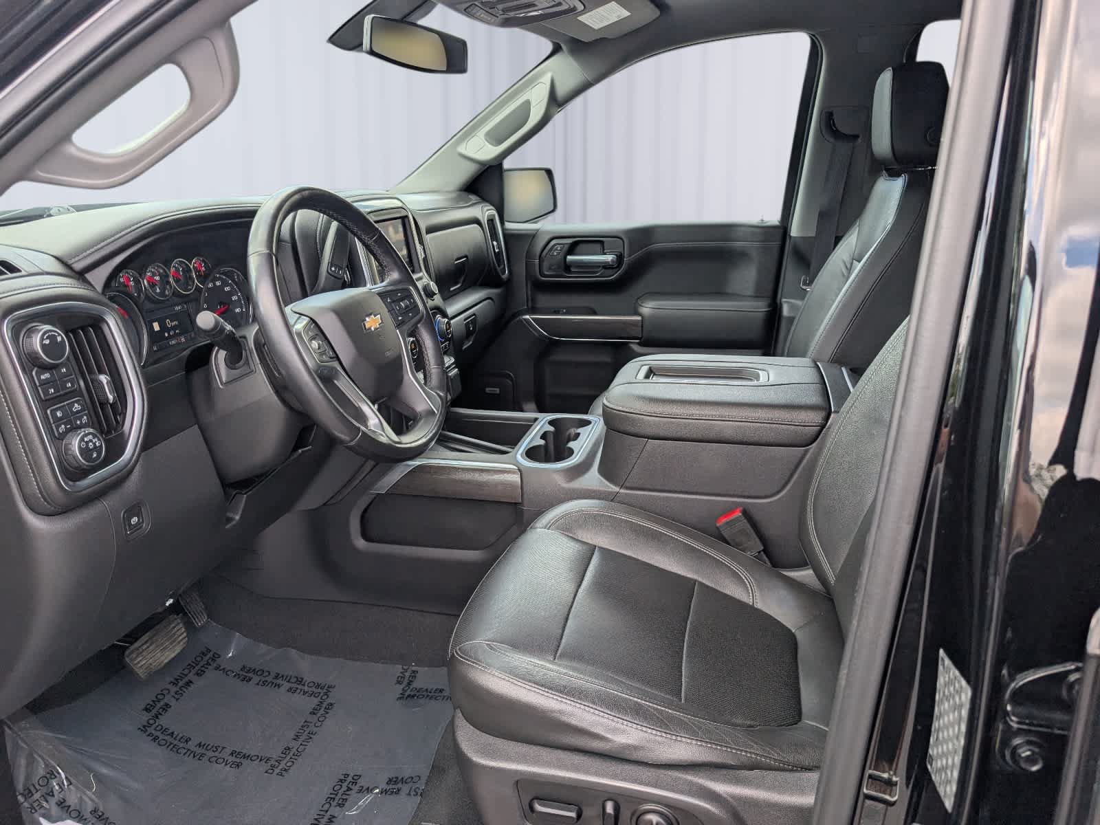 Used 2019 Chevrolet Silverado 1500 LTZ w/ LTZ Convenience Package AWD/4WD image 13