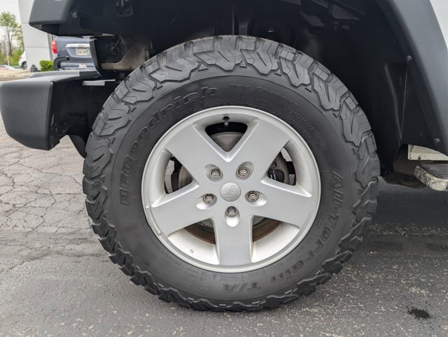 Used 2018 Jeep Wrangler Unlimited Sport S AWD/4WD image 26