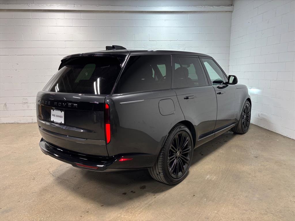 Used 2024 Land Rover Range Rover SE image 6