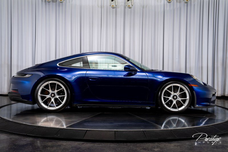 Used 2022 Porsche 911 GT3 image 14