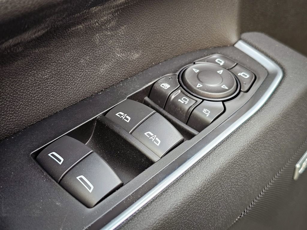 New 2026 GMC Sierra 2500 SLT w/ SLT Premium Package image 13