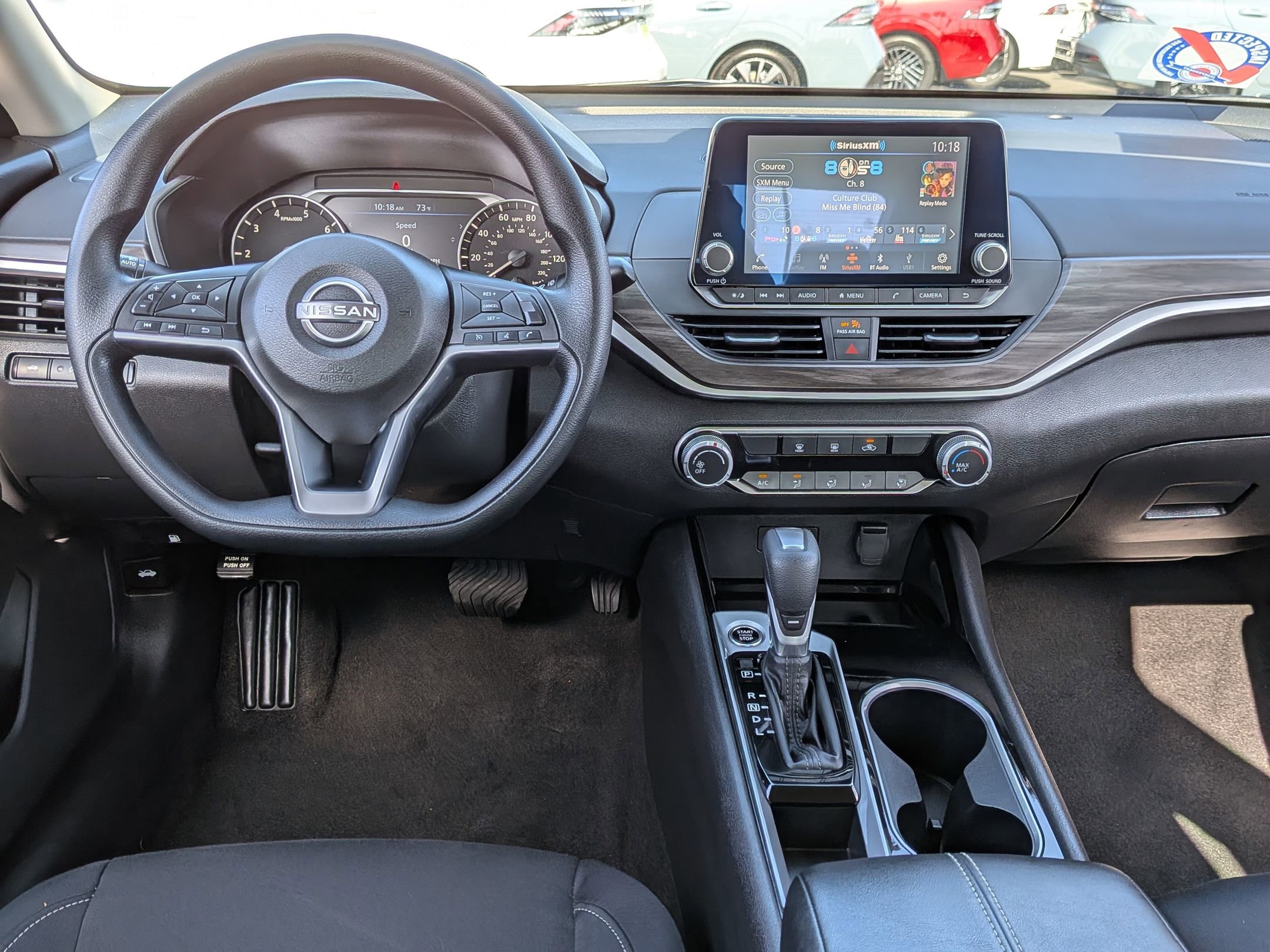 Used 2024 Nissan Altima 2.5 SV image 13