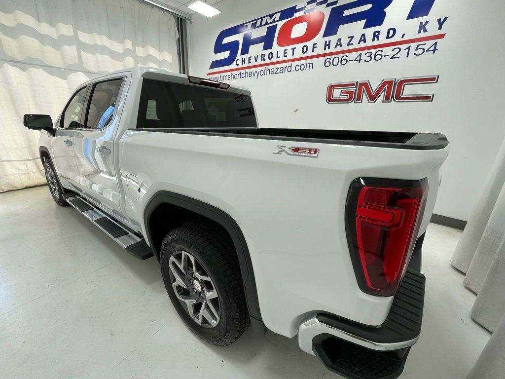 New 2026 GMC Sierra 1500 SLT w/ SLT Premium Package AWD/4WD image 11