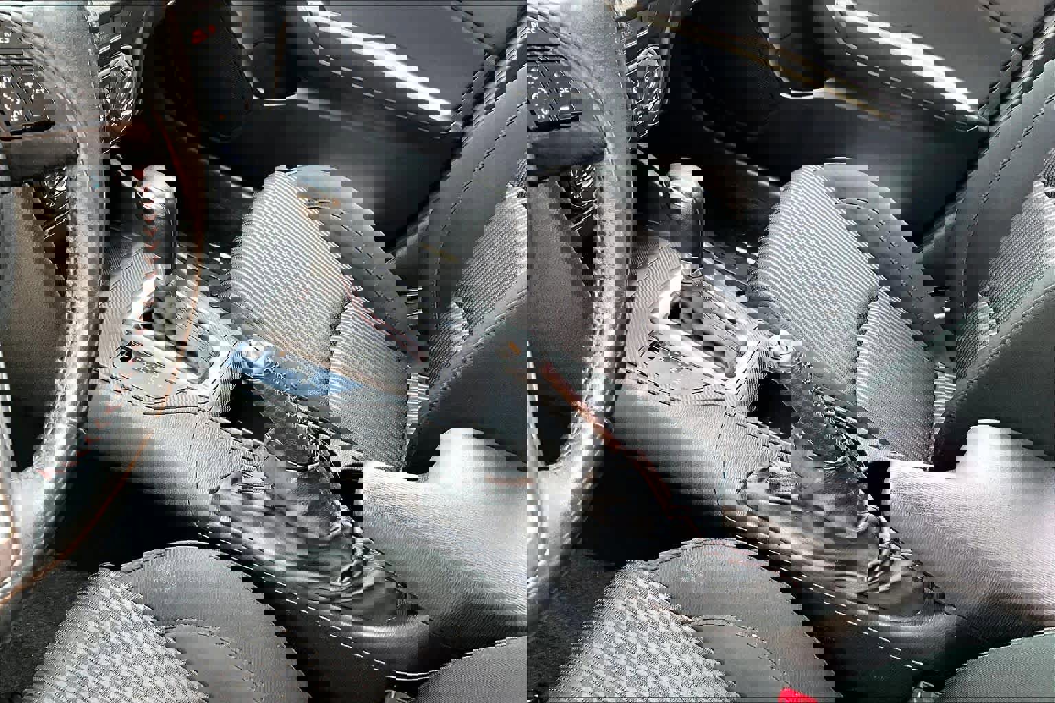 Used 2014 MAZDA MAZDA3 i Touring FWD image 15