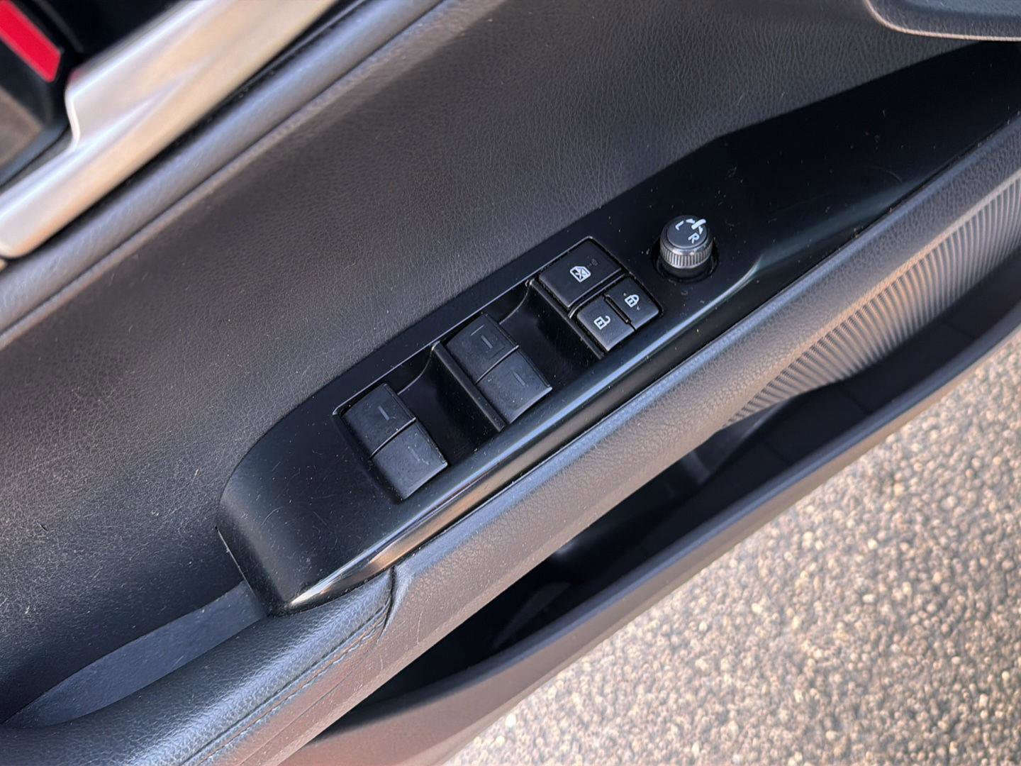 Certified 2025 Toyota Camry XSE FWD image 33