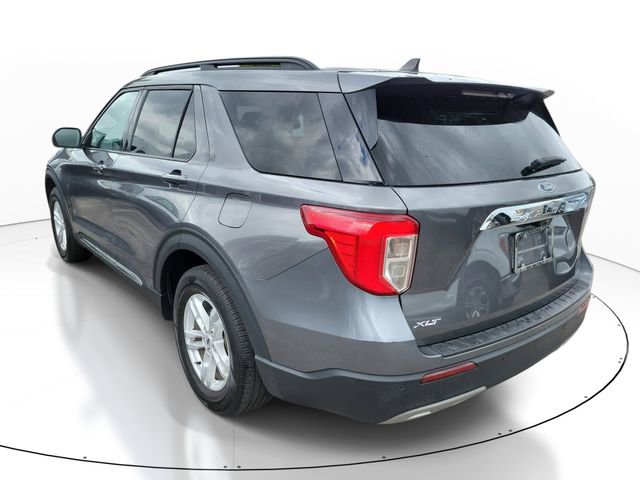 Used 2023 Ford Explorer XLT w/ Equipment Group 202A RWD image 3