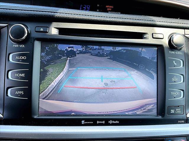Used 2019 Toyota Highlander XLE FWD image 23
