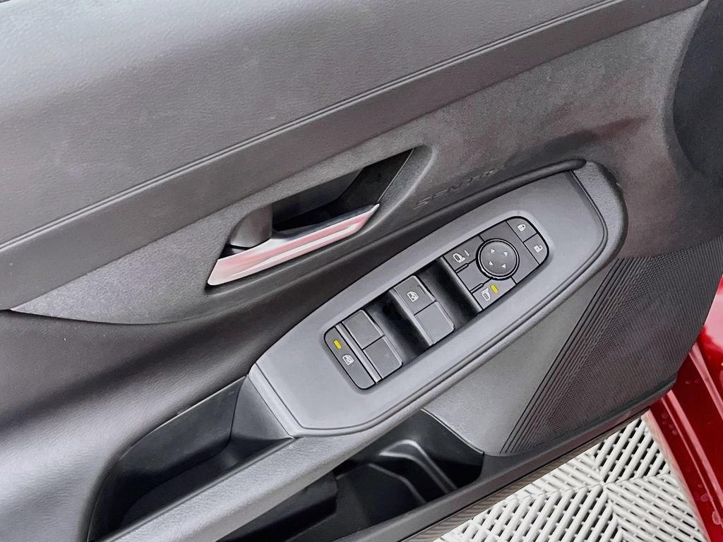 New 2026 Nissan Sentra SV w/ SV Convenience Package FWD image 15